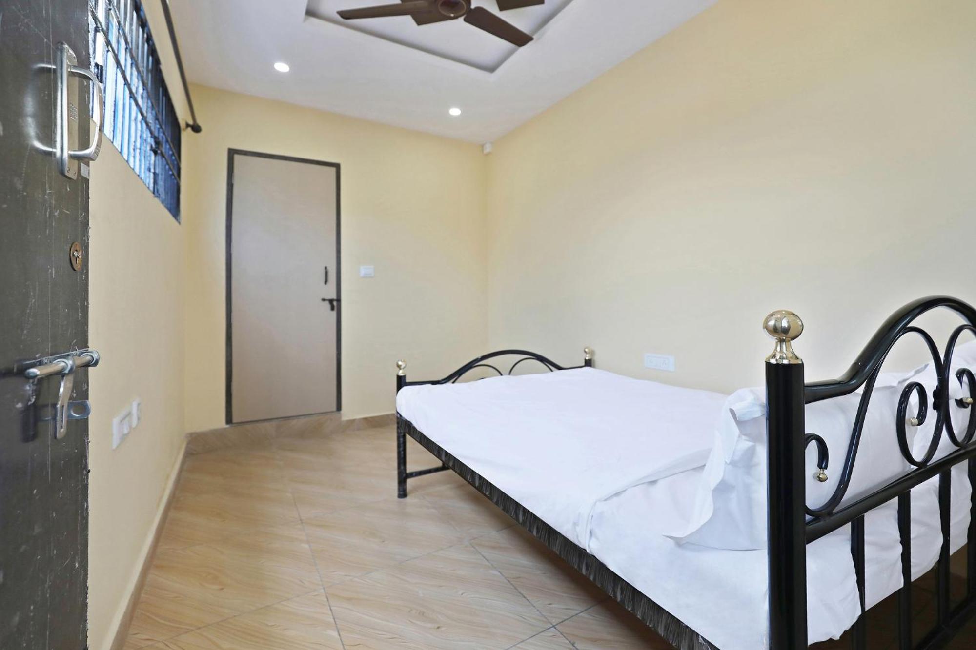 Hotel O Krishnaa Comforts Kanakapura Exteriör bild